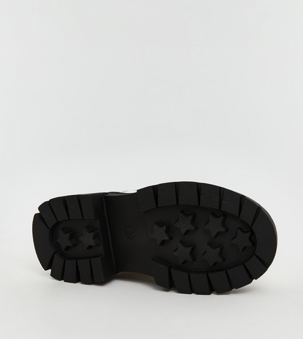 اٍل سي واي كيكي  أحذية - بيج فاتح  أبوات