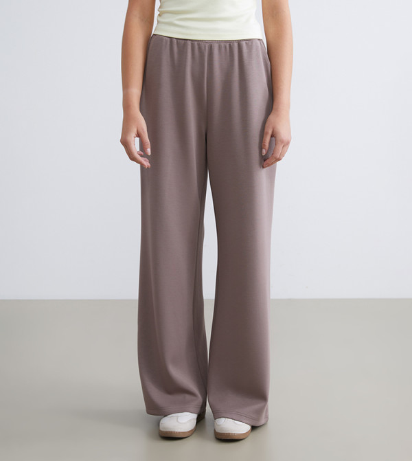 اٍل سي واي كيكي  بناطيل رياضية - بني  Sweatpants