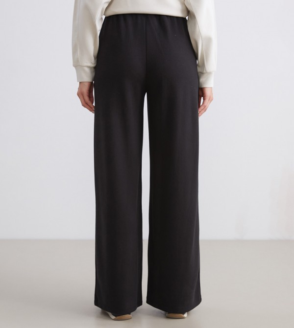 LC Waikiki  Sportswear - Black Track Pants & Joggers