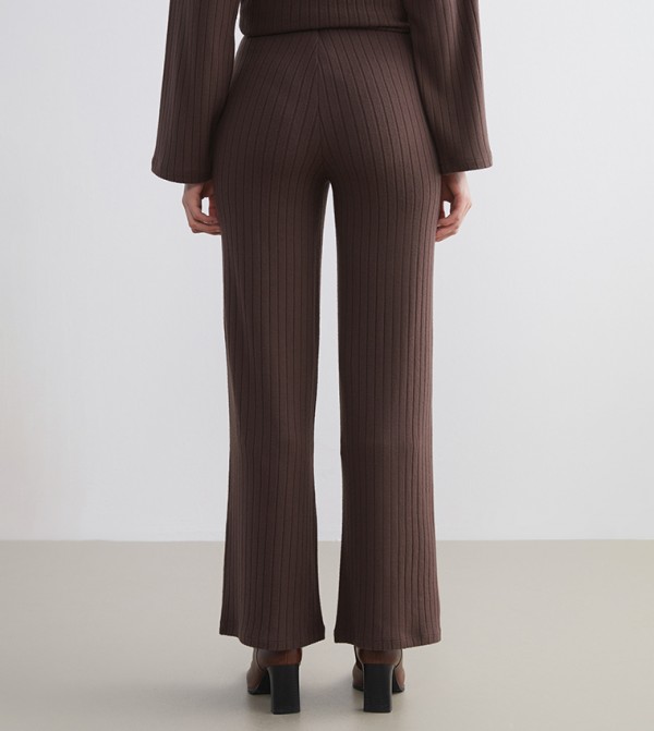 اٍل سي واي كيكي  بناطيل وليقنز - بني  بنطال كاجوال