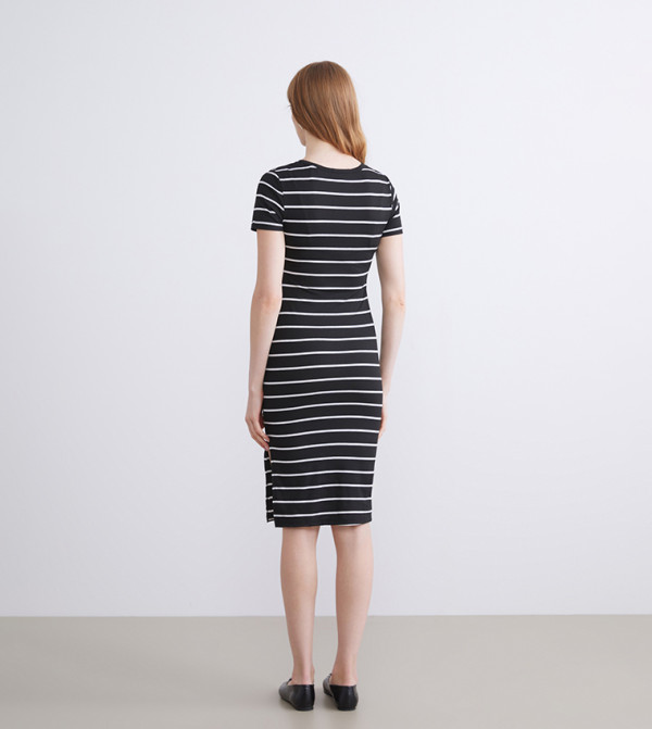 LC Waikiki  Dresses - Black Shirt & T-Shirt Dresses