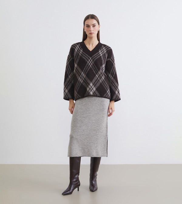 LC Waikiki LC Waikiki - Brown V-neck Sweaters