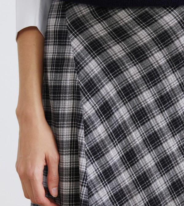 اٍل سي واي كيكي - رمادي Midi Skirts