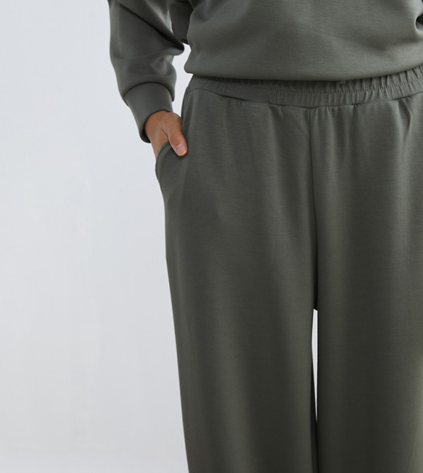 اٍل سي واي كيكي  بناطيل رياضية - زيتي  Sweatpants