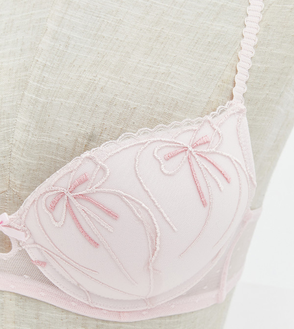 اٍل سي واي كيكي  لانجري - وردي صدرياات