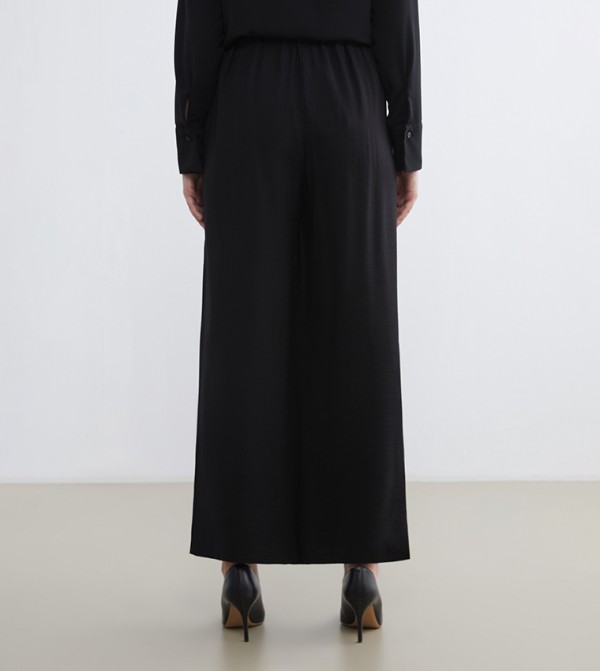 LC Waikiki LC Waikiki - Black Casual Pants