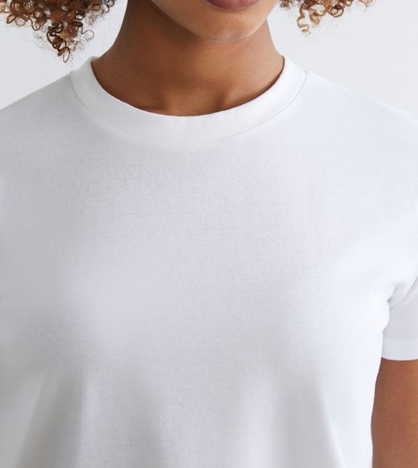 LC Waikiki  T-Shirts - White Short Sleeve T-Shirts