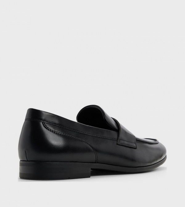 Call it Spring  Loafers & Moccasins - Black undefined