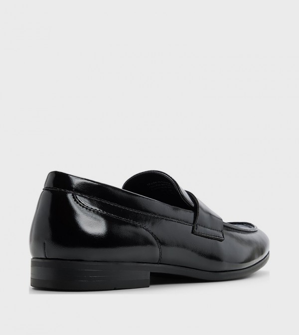 Call it Spring  Loafers & Moccasins - Black undefined