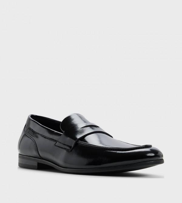 Call it Spring  Loafers & Moccasins - Black undefined