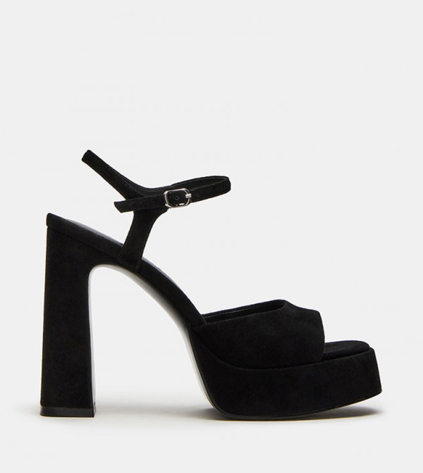 ستيف مادن  صنادل - أسود كعب