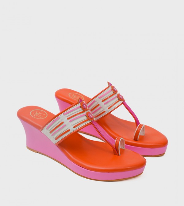 Shop Lovekaari Shop Lovekaari - Orange Wedges