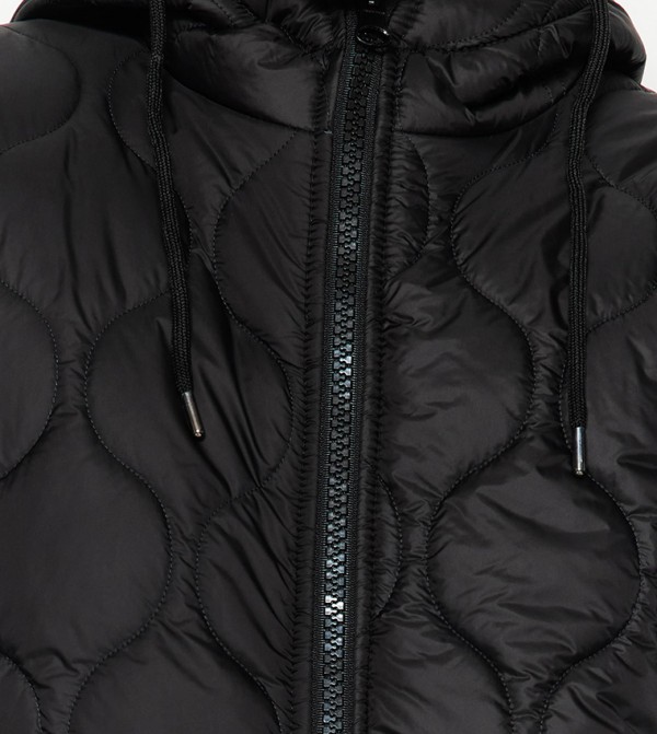 Trendyol Trendyol  - Black Puffer & Quilted Jackets