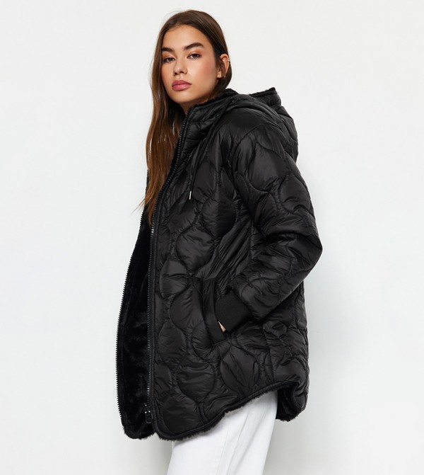 Trendyol Trendyol  - Black Puffer & Quilted Jackets