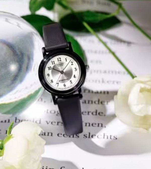 Casio  - Black undefined