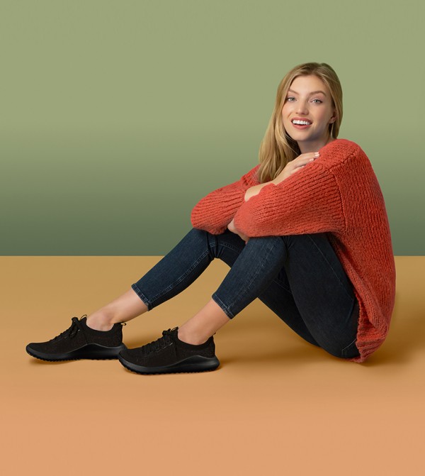 Aetrex  - Black Low Top