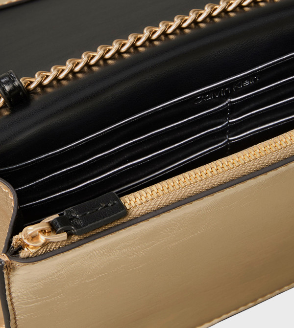 كالفين كلاين كالفين كلاين - ذهبي حقائب بحمالة طويلة