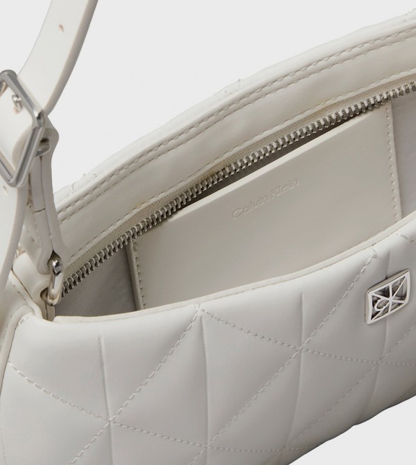 Calvin Klein  Bags - White Shoulder bags