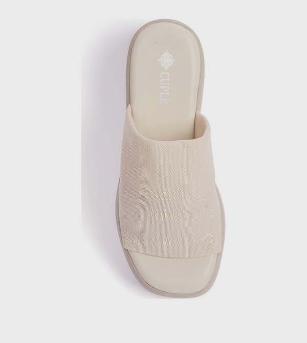 Cuple  - Beige Wedges