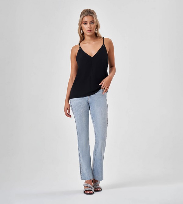 Mizalle Mizalle - Black Sleeveless Tops