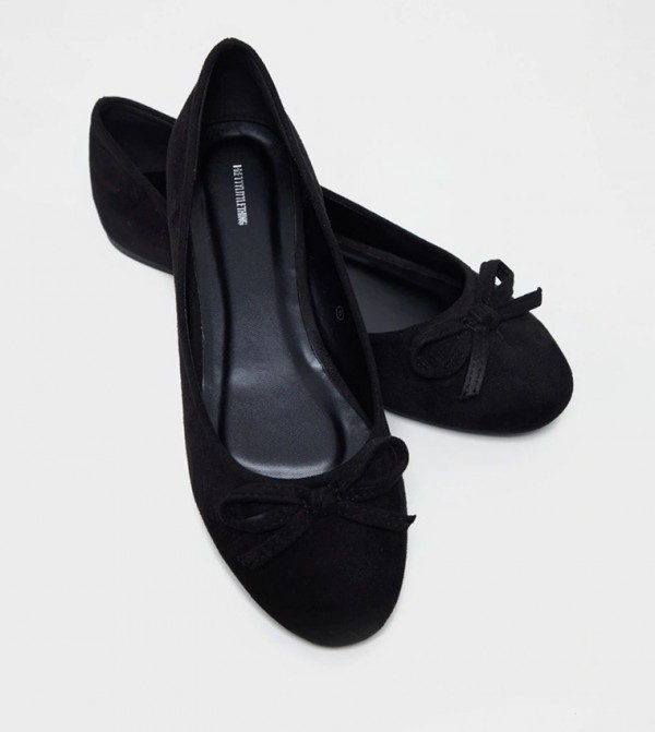 PrettyLittleThing PrettyLittleThing - Black undefined