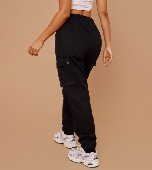 PrettyLittleThing PrettyLittleThing - Black Cargos