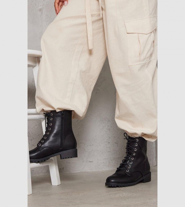 PrettyLittleThing - Outlet  - Black Ankle length Boots