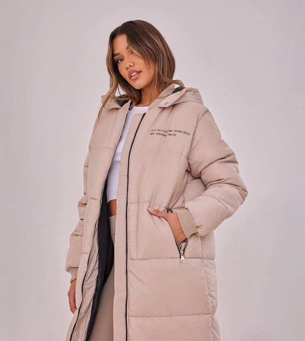 بريتي ليتل ثينغ  - بيج معاطف