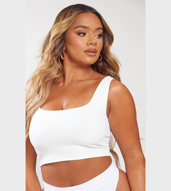 بريتي ليتل ثينغ بريتي ليتل ثينغ - أبيض Cropped Tops