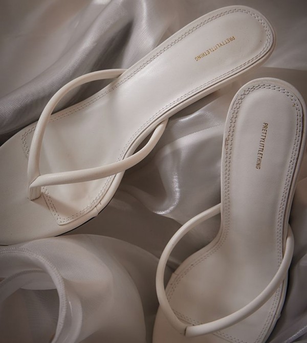 PrettyLittleThing - White Heels