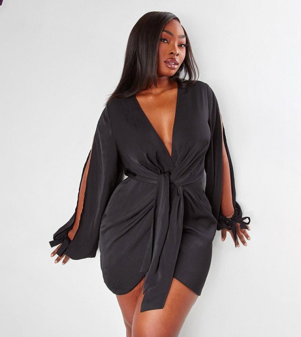 PrettyLittleThing PrettyLittleThing - Black Dresses