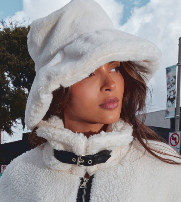 PrettyLittleThing  Caps & Hats - White Bucket Hats