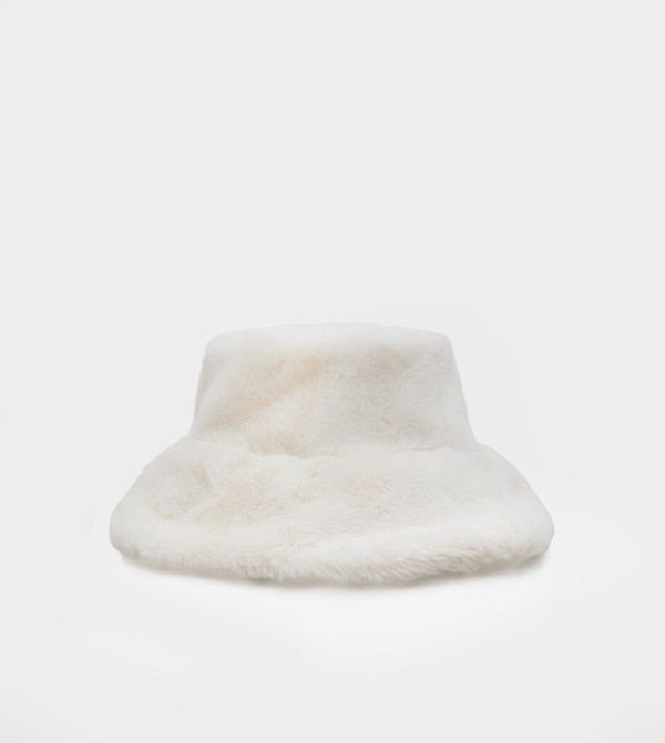 PrettyLittleThing  Caps & Hats - White Bucket Hats