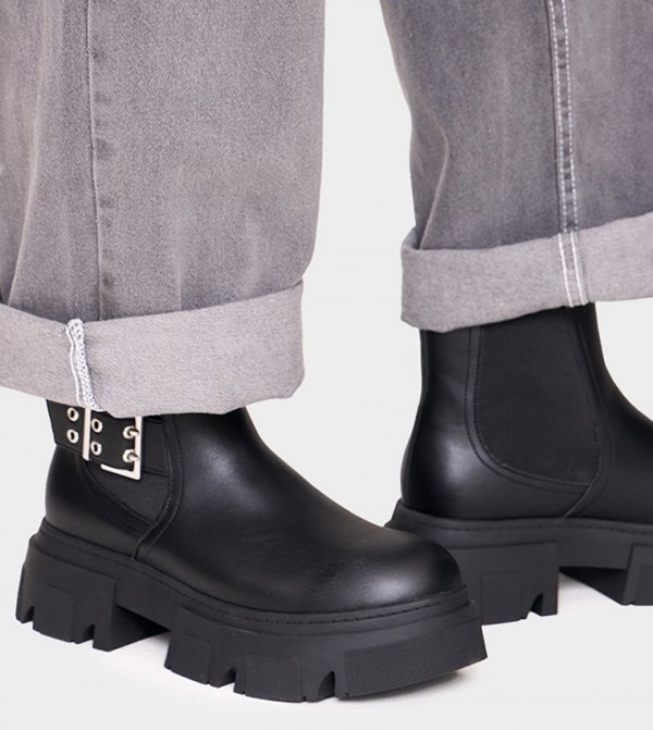 PrettyLittleThing  Ankle Boots - Black Ankle length Boots