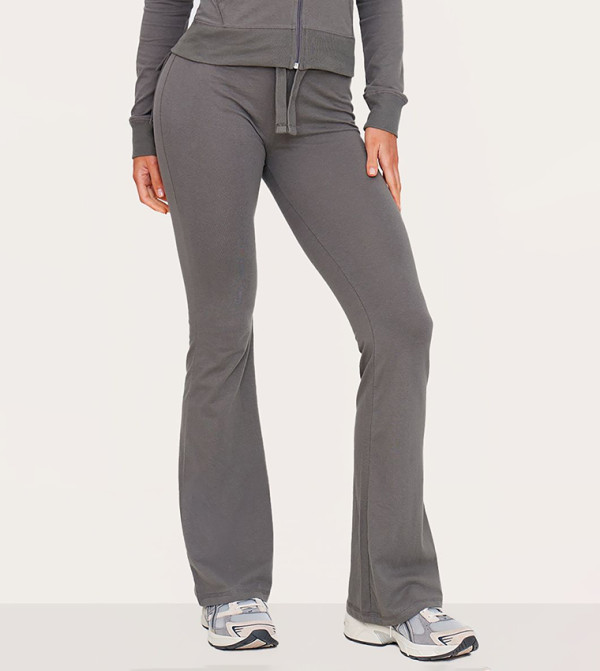 PrettyLittleThing PrettyLittleThing - Grey Casual Pants