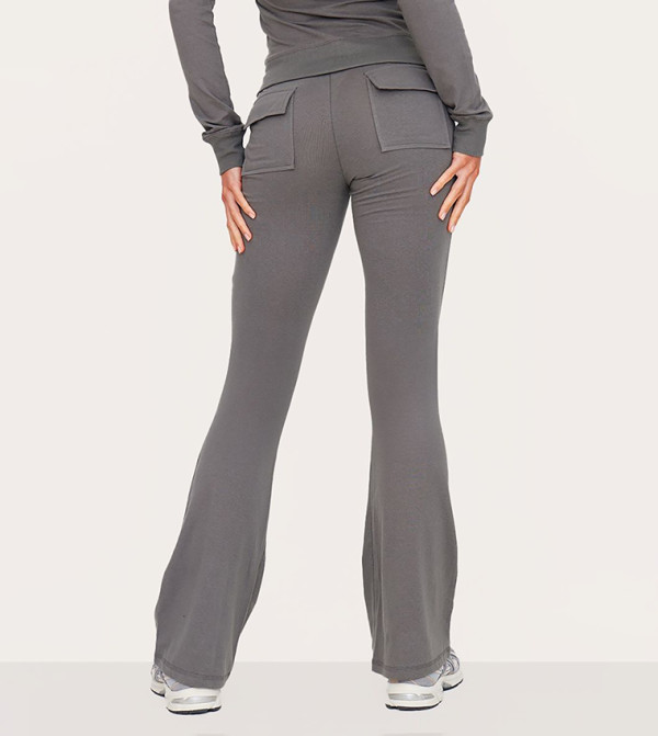 PrettyLittleThing PrettyLittleThing - Grey Casual Pants