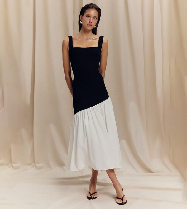 PrettyLittleThing PrettyLittleThing - Black Party Dresses