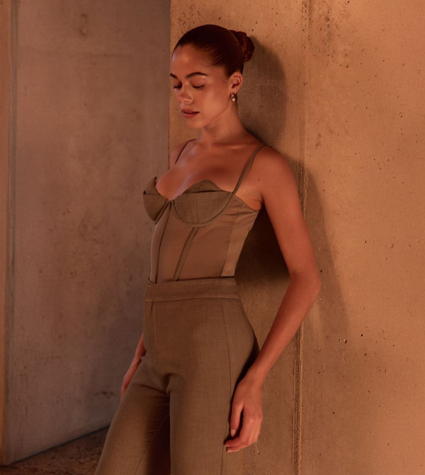 بريتي ليتل ثينغ بيرتي ليتل ثينغ - بني  بدلة