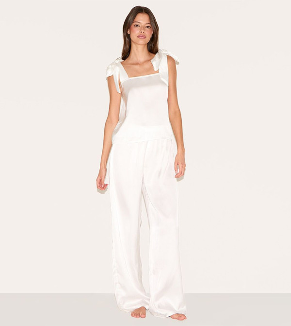 PrettyLittleThing PrettyLittleThing - White Pyjama Set