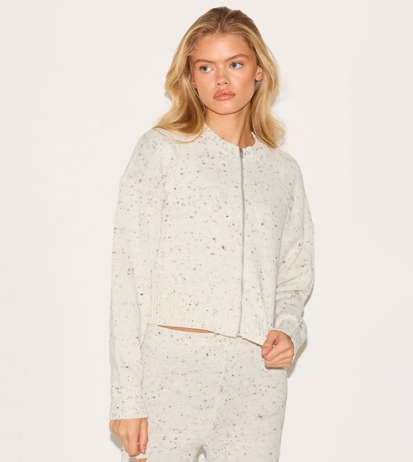 PrettyLittleThing  - White Cardigans