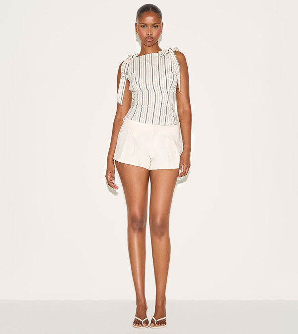 PrettyLittleThing PrettyLittleThing - LIGHT BEIGE Sleeveless Tops