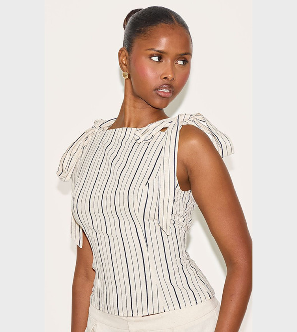 PrettyLittleThing PrettyLittleThing - LIGHT BEIGE Sleeveless Tops