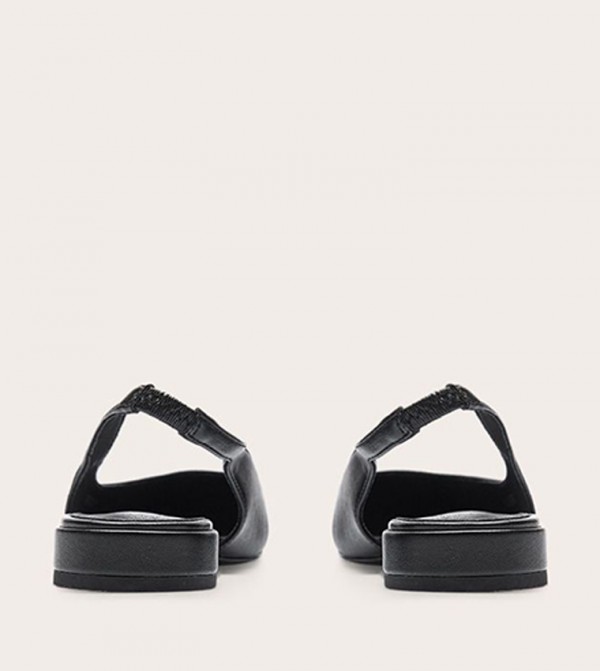 PrettyLittleThing  Flat Shoes - Black undefined
