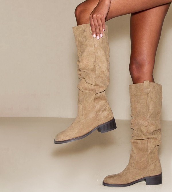PrettyLittleThing PrettyLittleThing - Beige Knee length Boots