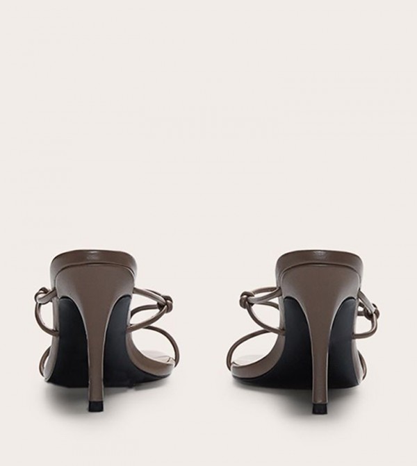 PrettyLittleThing - Brown Heels