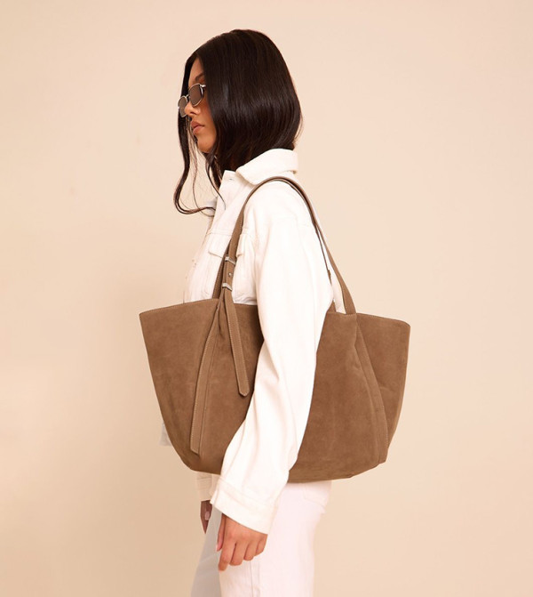 بريتي ليتل ثينغ بريتي ليتل ثينغ - بني  حقائب يد كبيرة