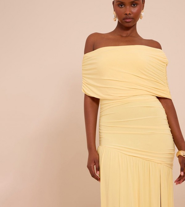 PrettyLittleThing  - Yellow Maxi Dresses