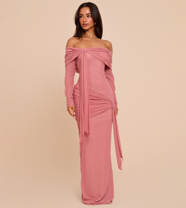 بريتي ليتل ثينغ بريتي ليتل ثينغ - وردي Maxi Dresses