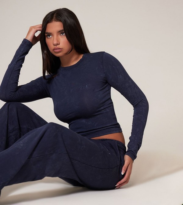 PrettyLittleThing PrettyLittleThing - Navy Long Sleeve T-Shirts