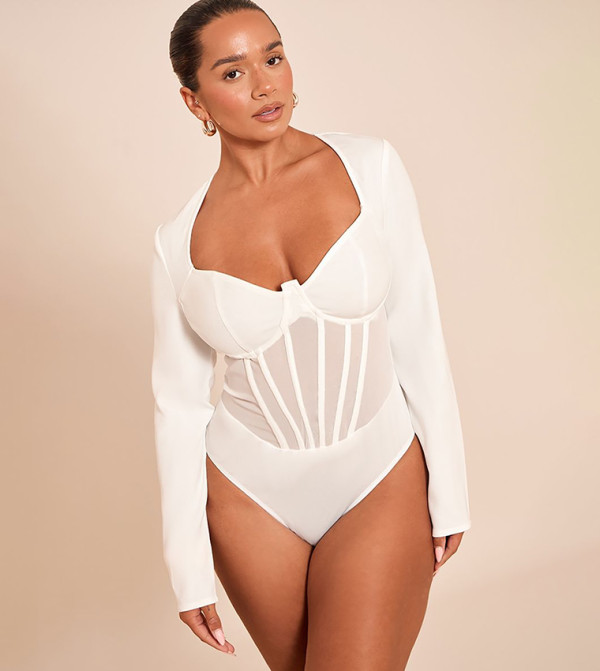 بريتي ليتل ثينغ  - كريمي  بدلة